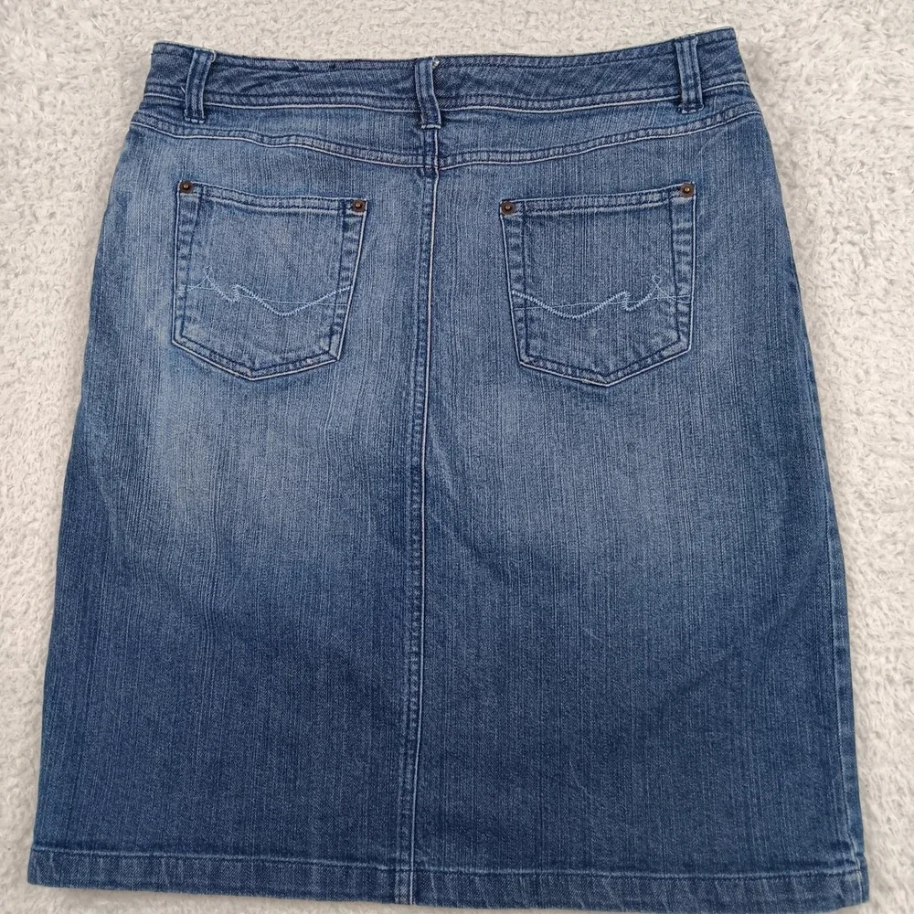St. John's Bay Denim Skirt Women 12 Blue Stretch Medium Wash Knee Length